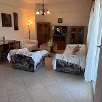 Nefeli Luxury Nyaraló *