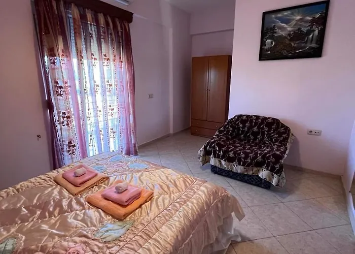 Nefeli Luxury Apartment Aronas